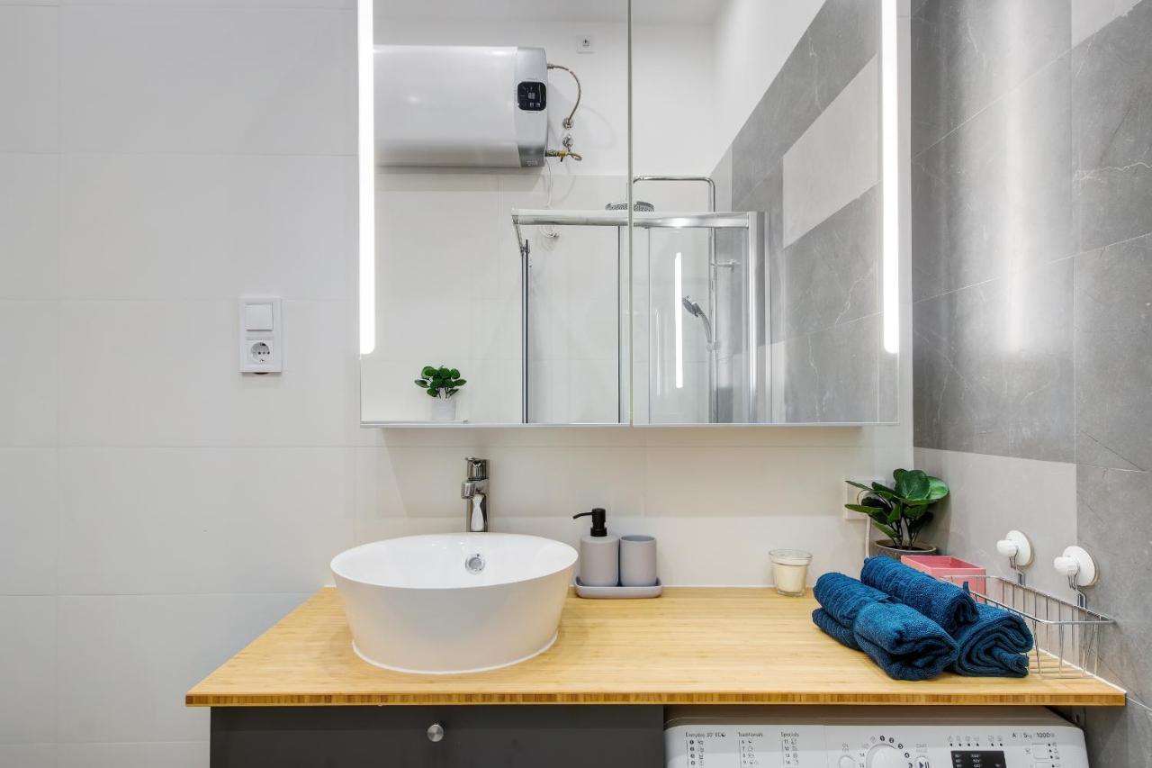 Central Studio At Oktogon Budapest Ngoại thất bức ảnh